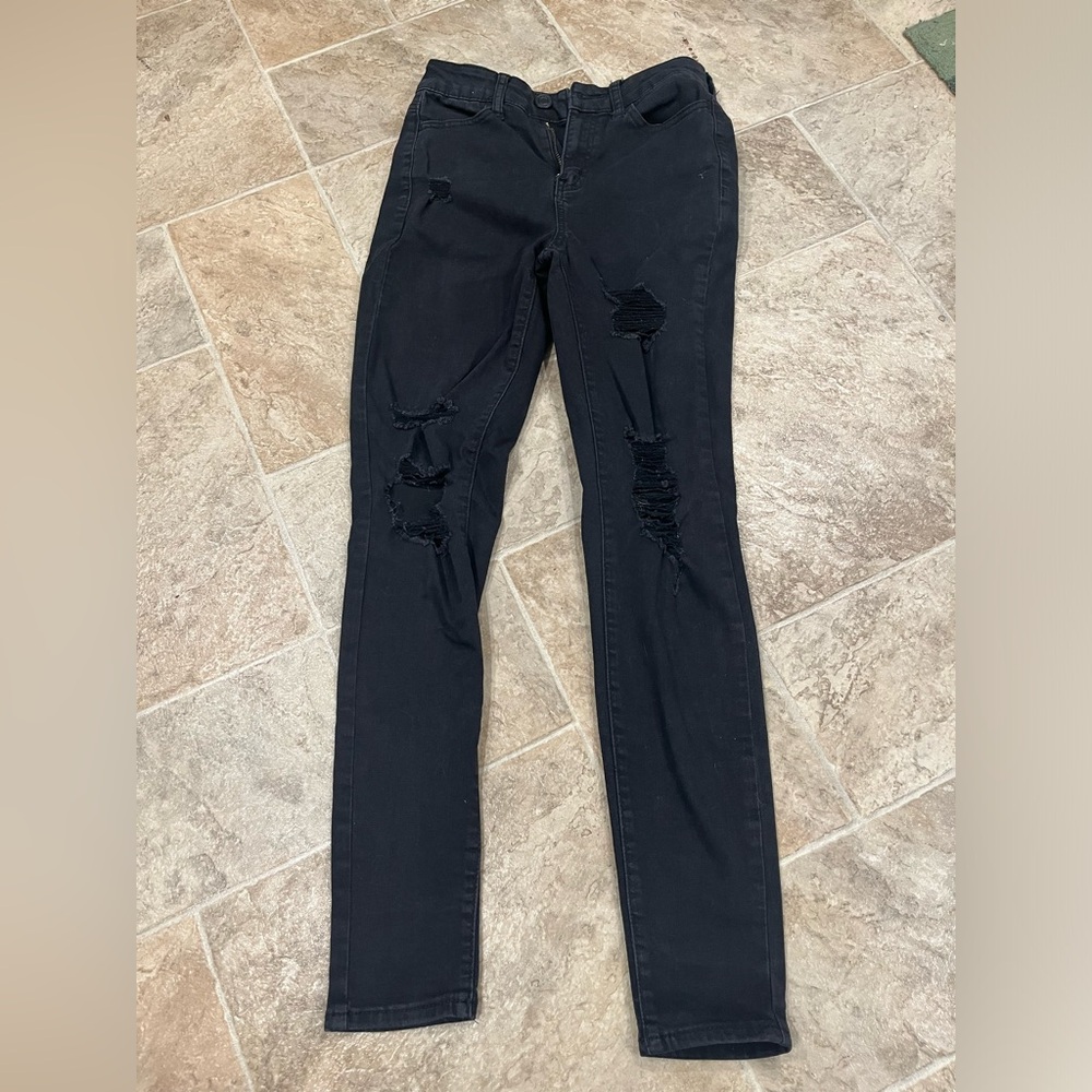 Black ripped jeans